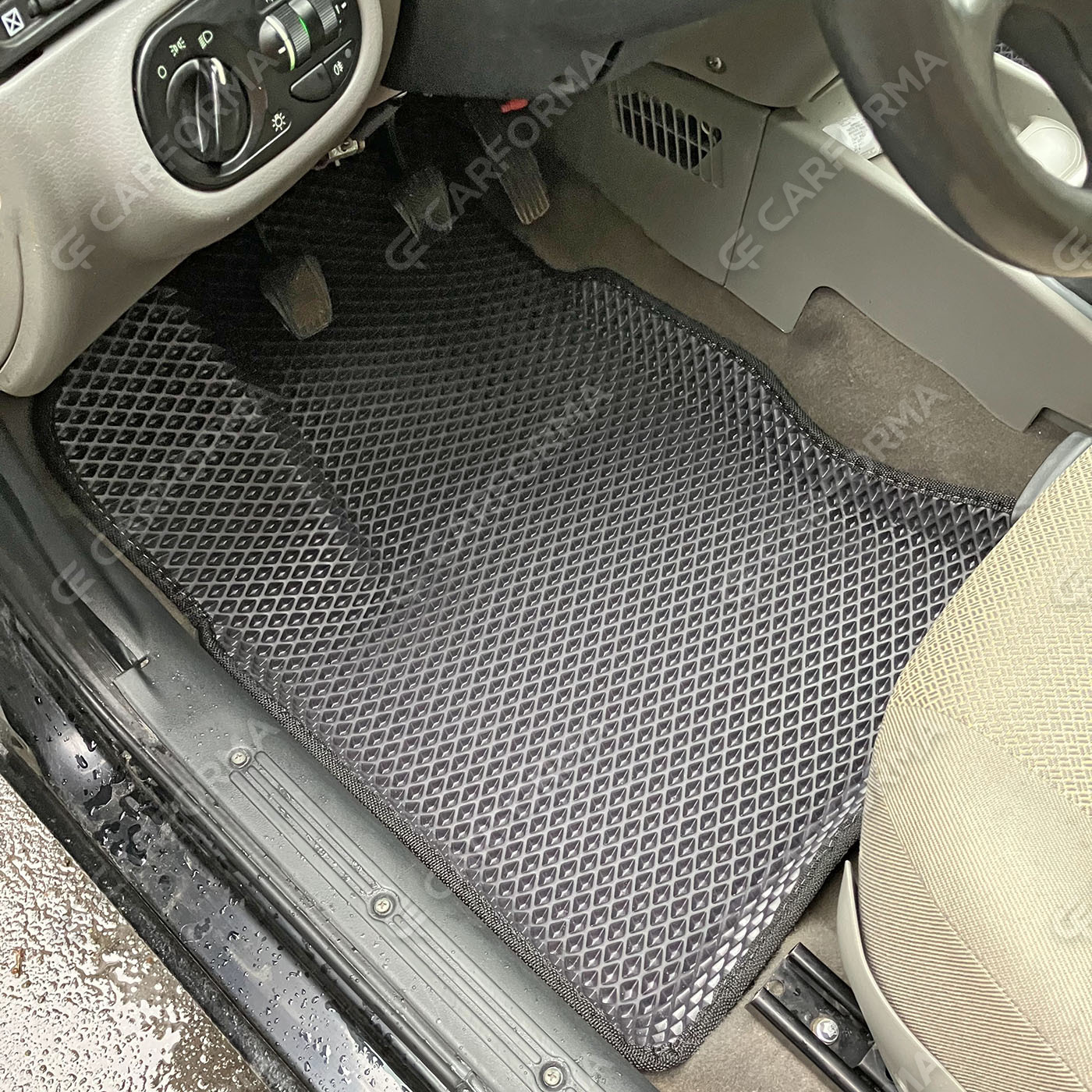 Ворсовые коврики на Lada (ВАЗ) Granta 2011&nbsp;-&nbsp;2026 в Санкт-Петербурге