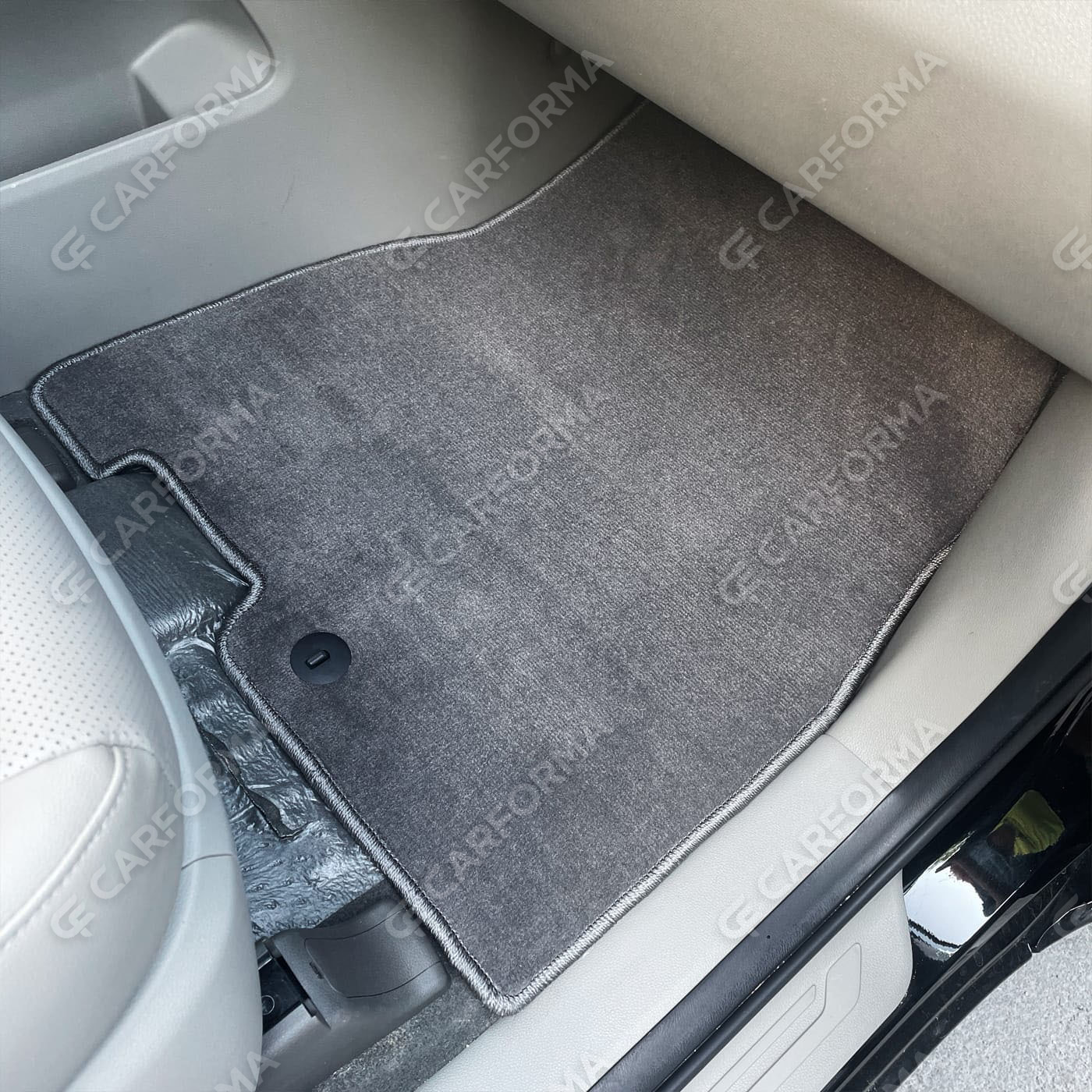 Коврики на KIA Carnival III 7 мест 2014&nbsp;-&nbsp;2021 в Санкт-Петербурге