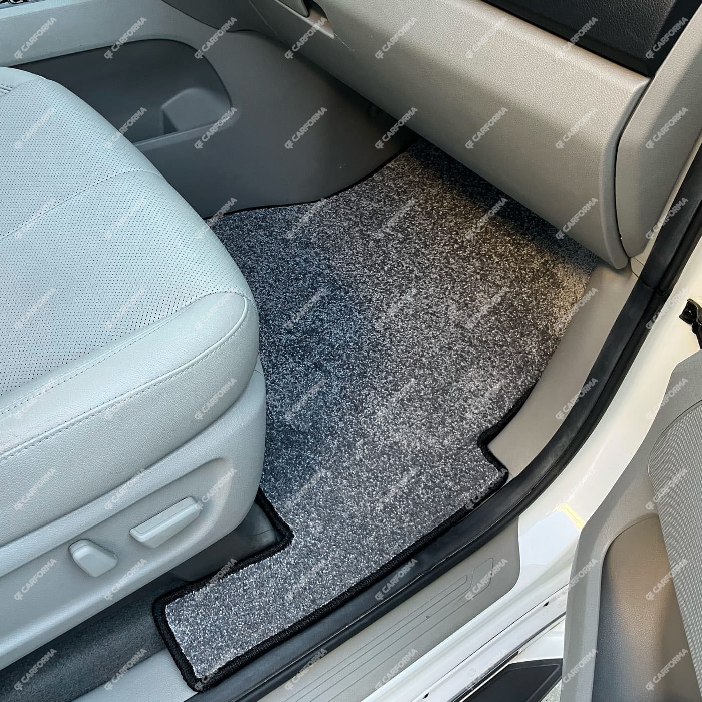 Ворсовые коврики на KIA Carnival III 9 мест и 11 мест 2014&nbsp;-&nbsp;2021 в Санкт-Петербурге