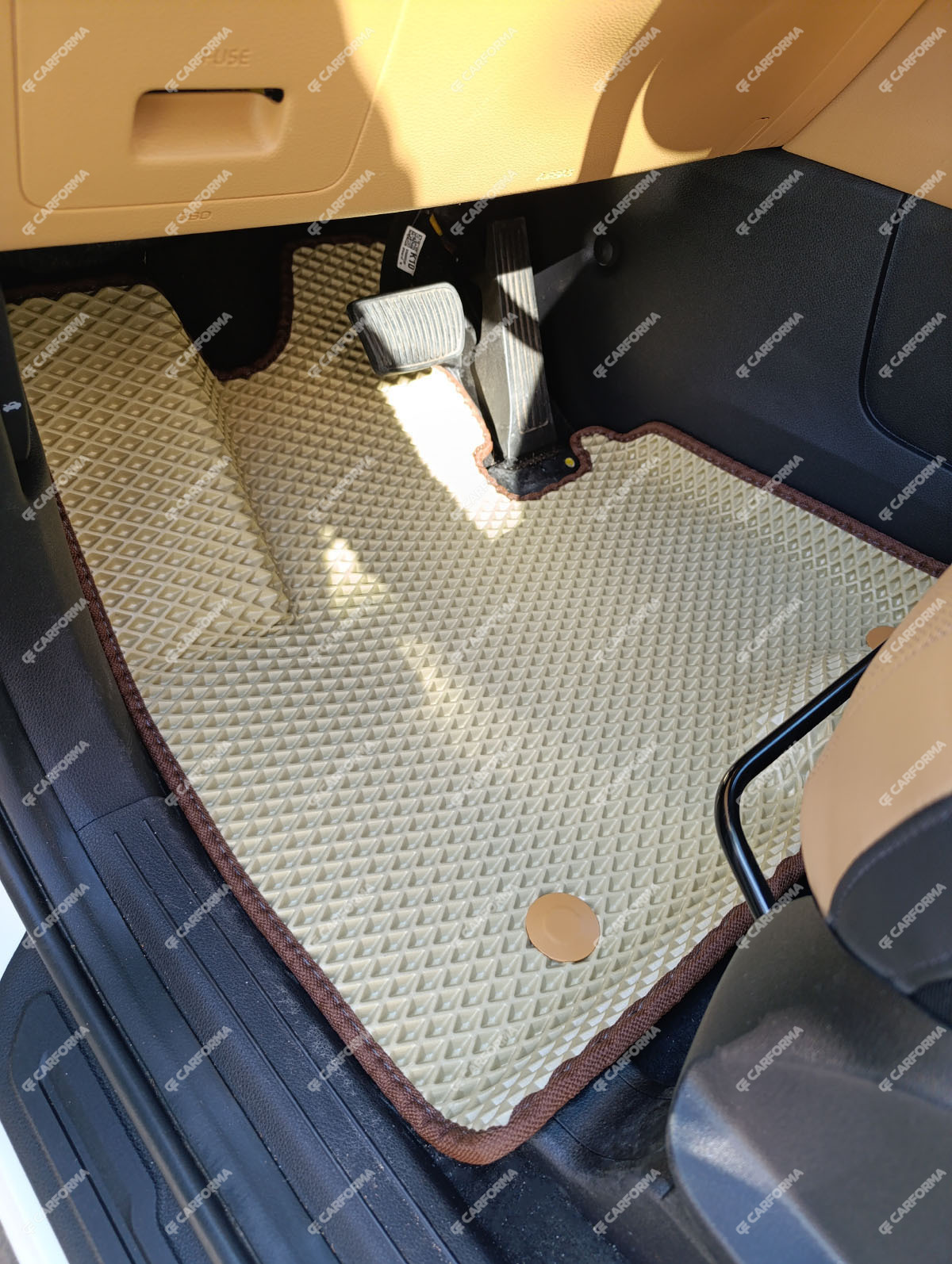 Ворсовые коврики на KIA Carnival IV 8 мест 2020&nbsp;-&nbsp;2025 в Санкт-Петербурге