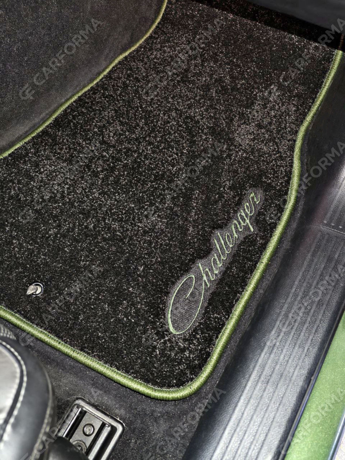 EVA коврики на Dodge Challenger III 2008&nbsp;-&nbsp;2023 в Санкт-Петербурге