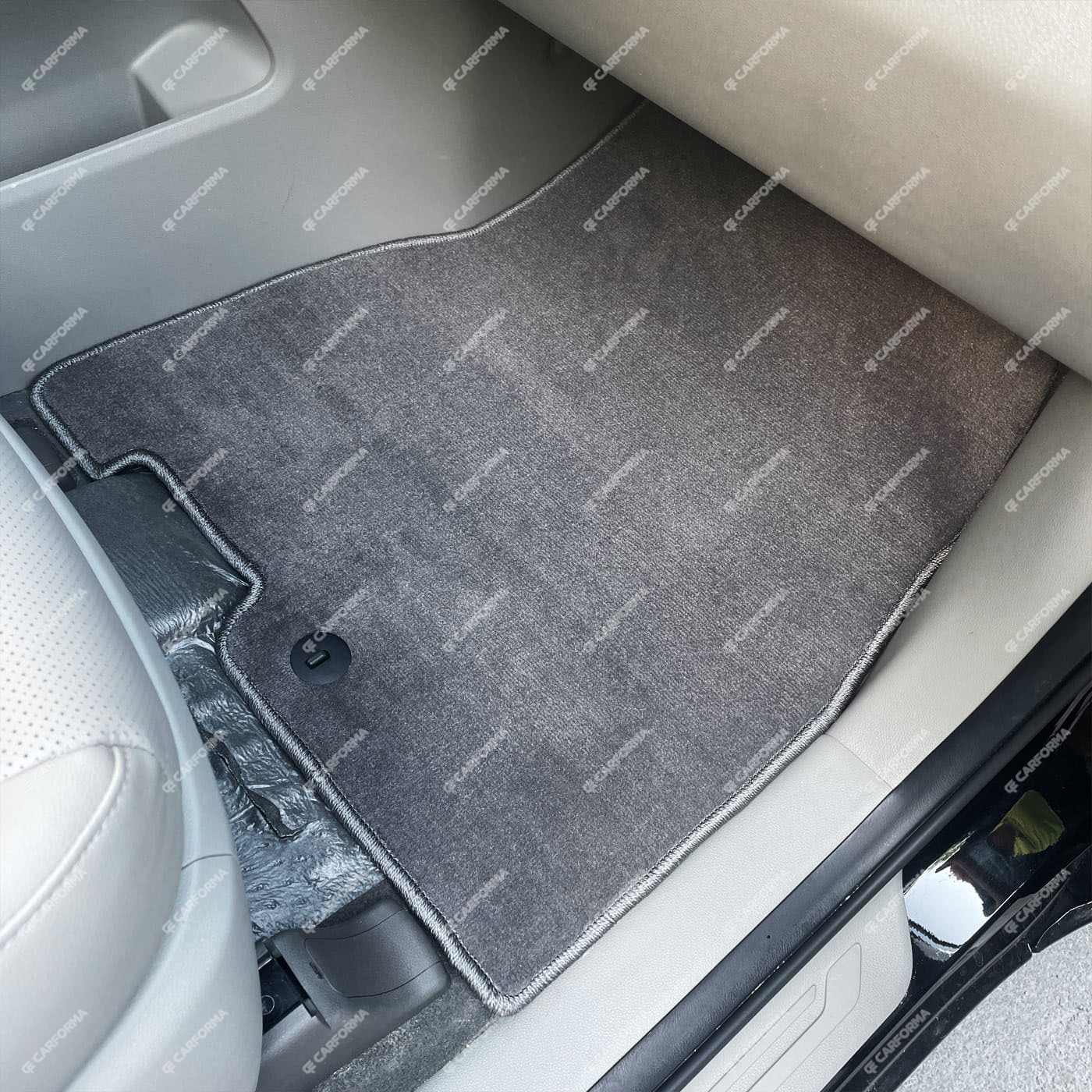 Ворсовые коврики на KIA Carnival III 9 мест и 11 мест 2014&nbsp;-&nbsp;2021 в Санкт-Петербурге