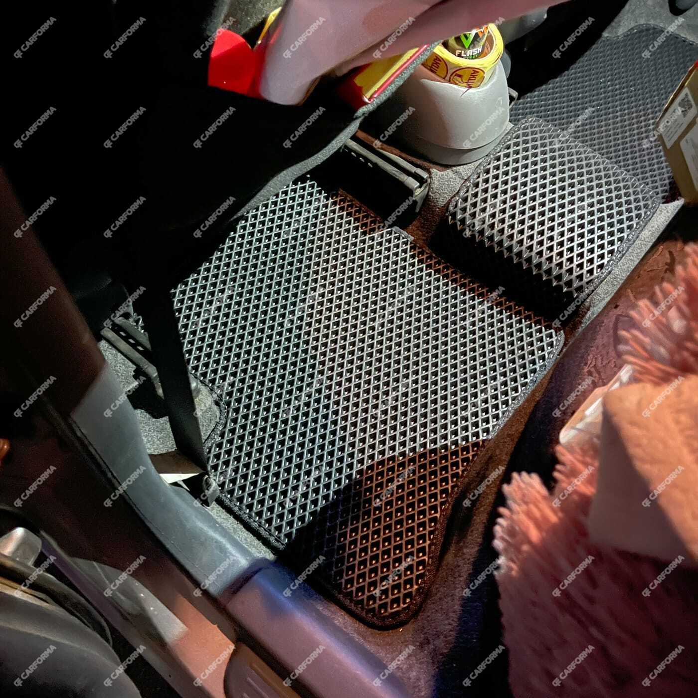 Ворсовые коврики на Toyota Vitz I 1998&nbsp;-&nbsp;2005 в Санкт-Петербурге