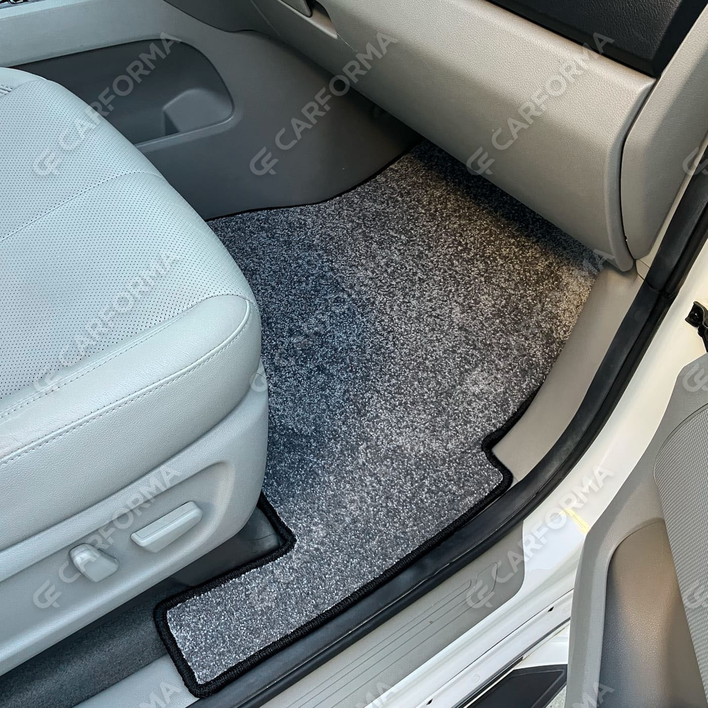 Коврики на KIA Carnival III 7 мест 2014&nbsp;-&nbsp;2021 в Санкт-Петербурге