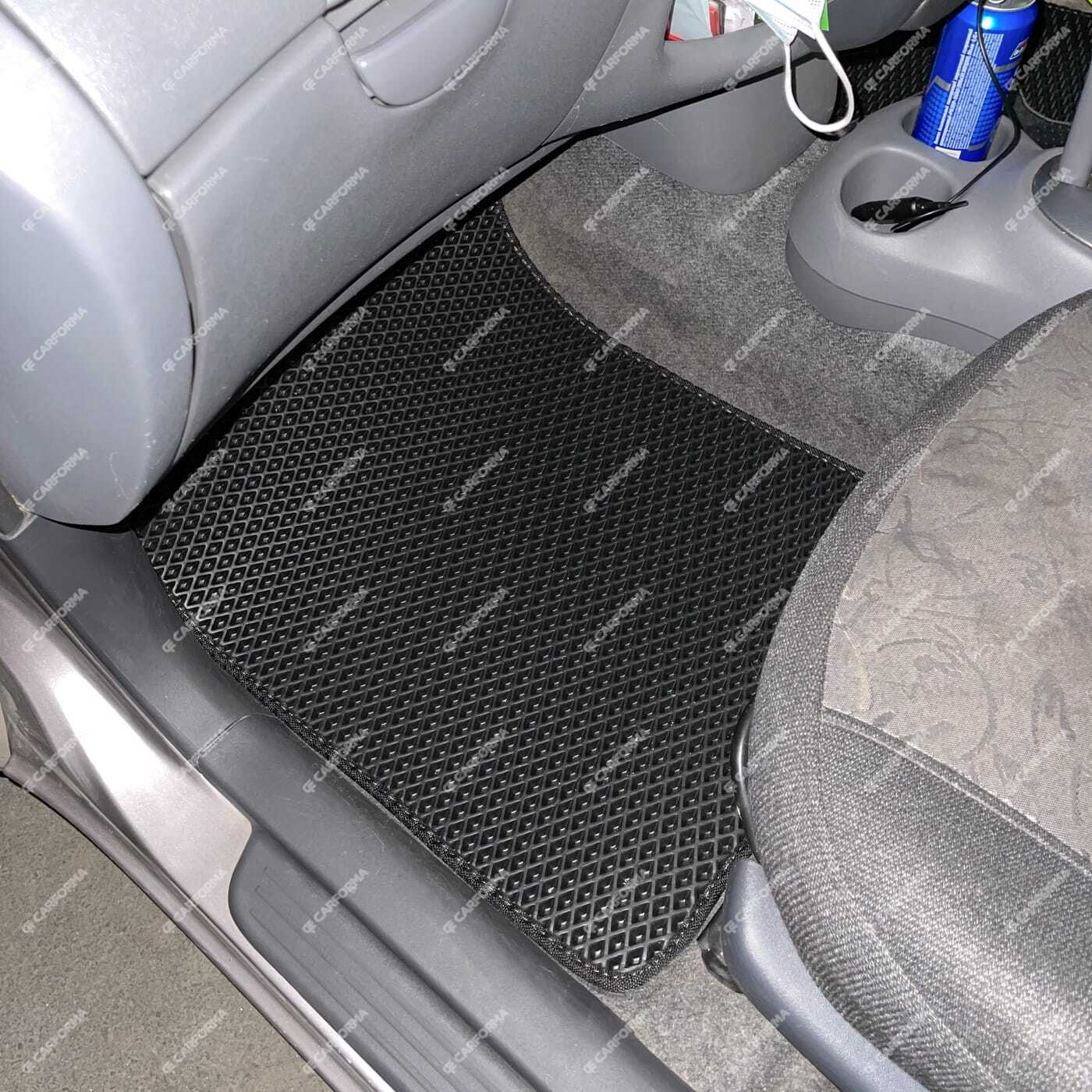 Ворсовые коврики на Toyota Vitz I 1998&nbsp;-&nbsp;2005 в Санкт-Петербурге