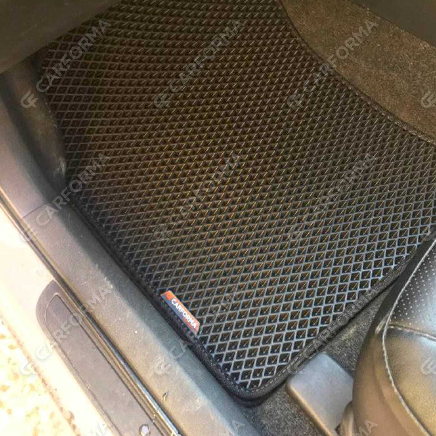 Коврики на Toyota Corolla Fielder (E14) 2006&nbsp;-&nbsp;2012 в Санкт-Петербурге