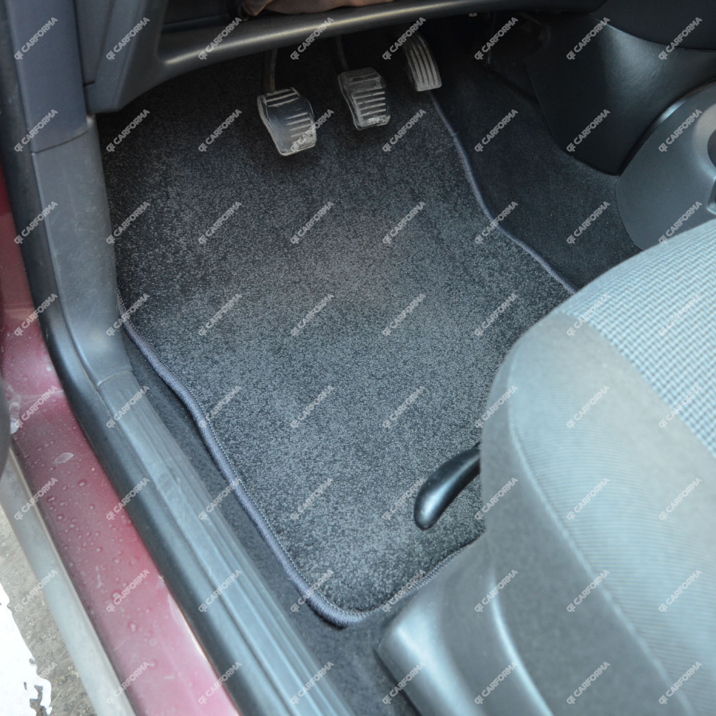 Ворсовые коврики на Ford Focus I 1998&nbsp;-&nbsp;2005 в Санкт-Петербурге