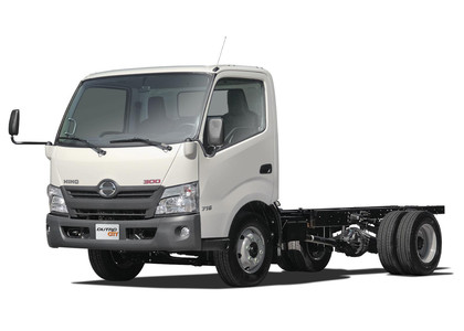 EVA коврики на Hino 300 I широкая кабина 1999 - 2011 в Санкт-Петербурге