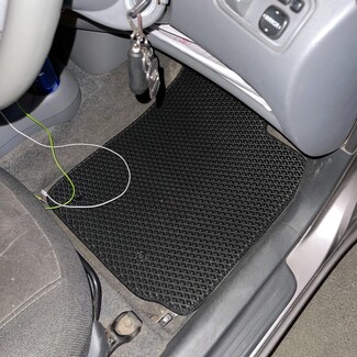 Ворсовые коврики на Toyota Vitz I 1998&nbsp;-&nbsp;2005 в Санкт-Петербурге