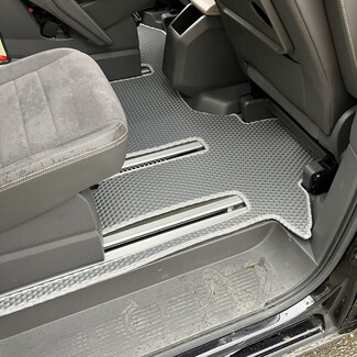 Коврики на Volkswagen Multivan (T7) 2021&nbsp;-&nbsp;2026 в Санкт-Петербурге