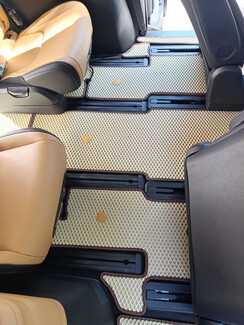 Коврики на KIA Carnival IV корейская сборка 2020 - 2025 в Санкт-Петербурге
