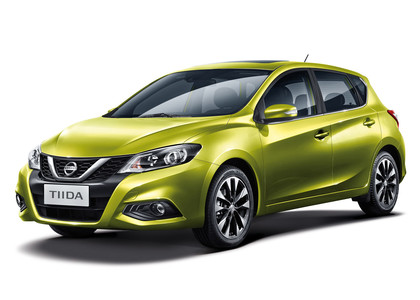Коврики на Nissan Tiida (C13) 2015 - 2025 в Санкт-Петербурге