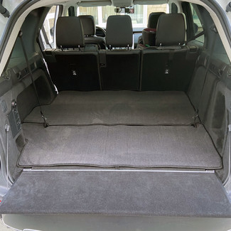 EVA коврики на Land Rover Discovery V 2016 - 2025 в Санкт-Петербурге
