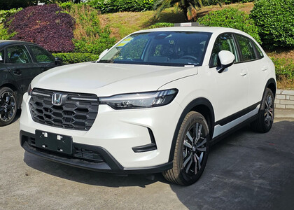 Ворсовые коврики на Honda HR-V III (Китай и Америка) 2022&nbsp;-&nbsp;2026 в Санкт-Петербурге