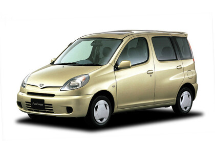 Коврики на Toyota Yaris Verso 1999 - 2006 в Санкт-Петербурге