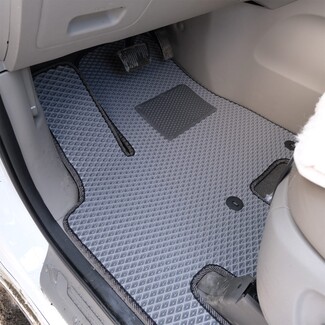 Коврики на KIA Carnival III 7 мест 2014&nbsp;-&nbsp;2021 в Санкт-Петербурге