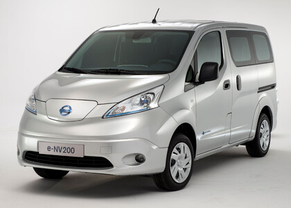 Ворсовые коврики на Nissan e-NV200 2014 - 2019 в Санкт-Петербурге